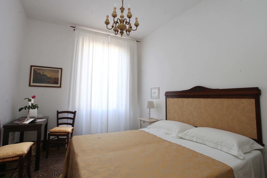 Dimora Pieri Apartment Florence Room photo